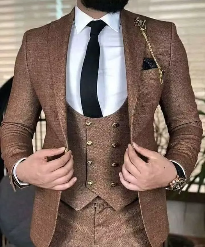 039A_tailor_tailors_bespoke_tailoring_tuxedo_tux_wedding_black_tie_suit_suits_singapore_business