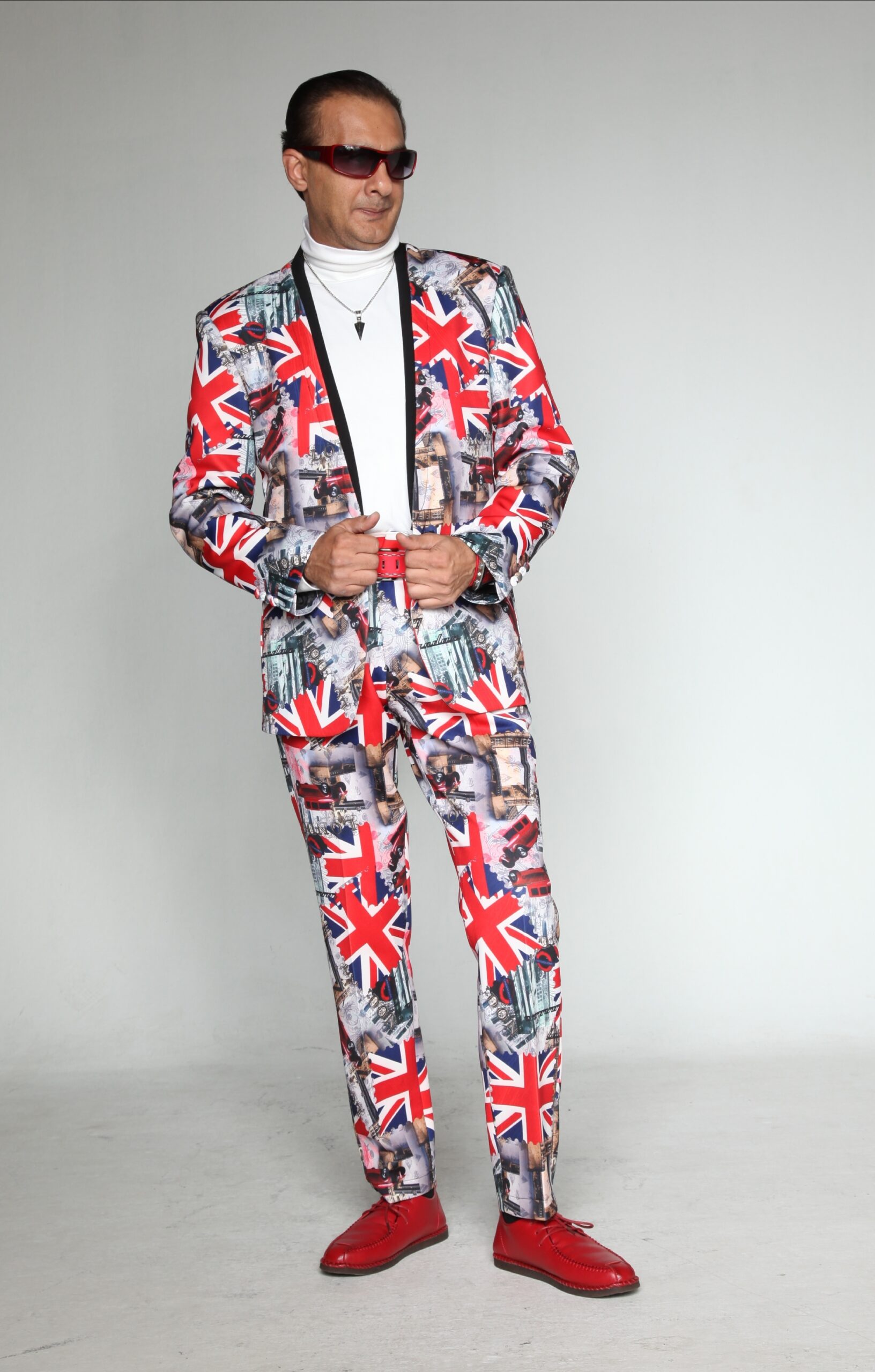 0454A-tailor_tailors_bespoke_tailoring_tuxedo_tux_wedding_black_tie_suit_suits_singapore_business