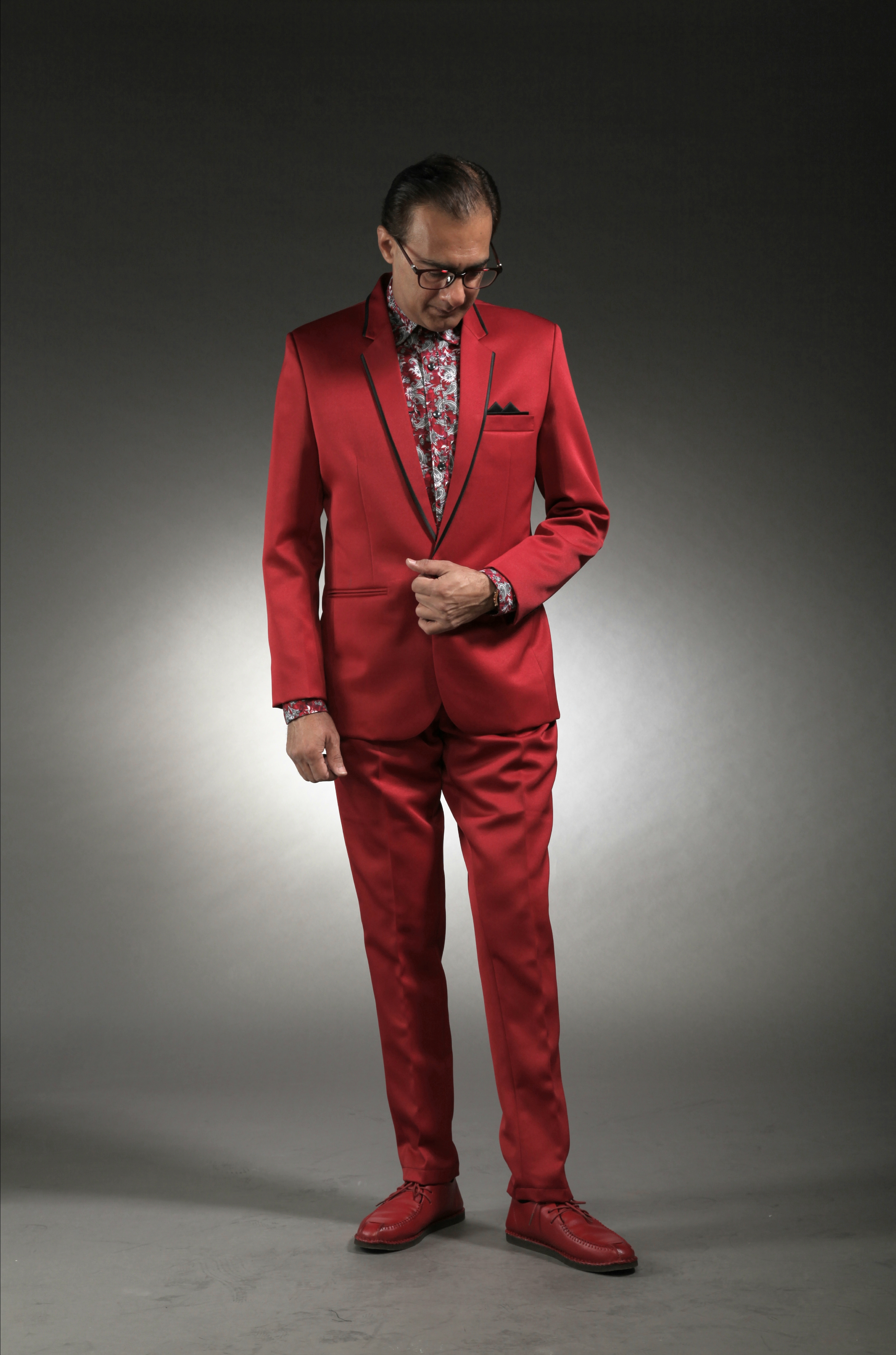 0475A-tailor_tailors_bespoke_tailoring_tuxedo_tux_wedding_black_tie_suit_suits_singapore_business