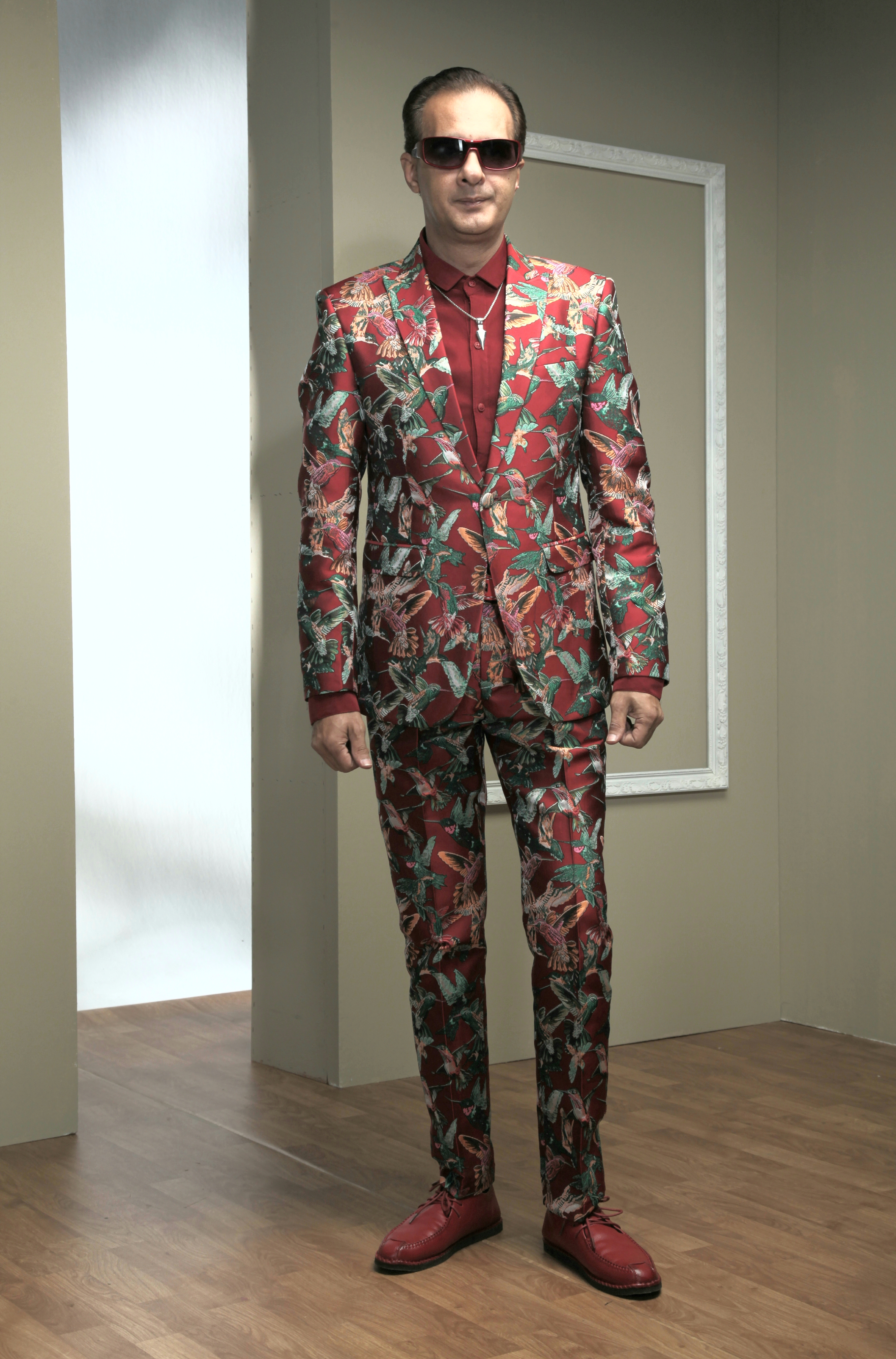 0514A-tailor_tailors_bespoke_tailoring_tuxedo_tux_wedding_black_tie_suit_suits_singapore_business
