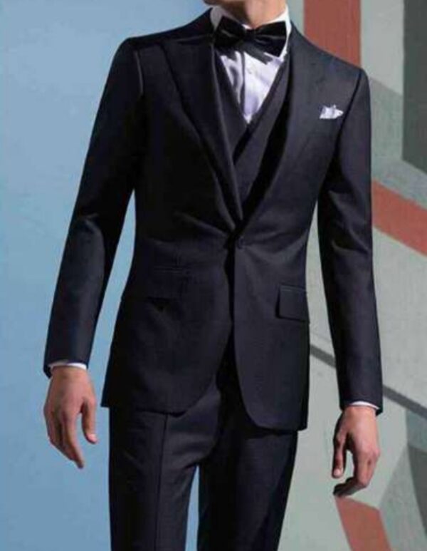 098A_tailor_tailors_bespoke_tailoring_tuxedo_tux_wedding_black_tie_suit_suits_singapore_business
