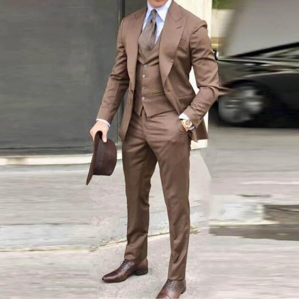 131A_tailor_tailors_bespoke_tailoring_tuxedo_tux_wedding_black_tie_suit_suits_singapore_business